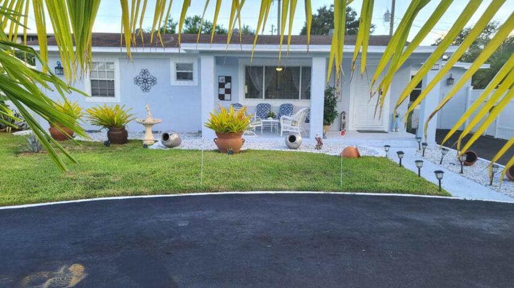 Palm Springs 3-Bedroom 2-Bath 5 Miles To The Beach Lake Worth Beach Ngoại thất bức ảnh