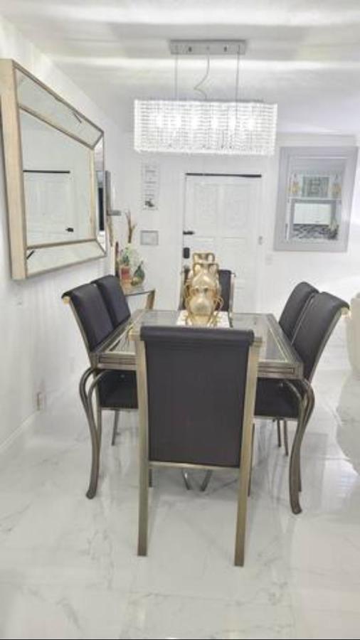 Palm Springs 3-Bedroom 2-Bath 5 Miles To The Beach Lake Worth Beach Ngoại thất bức ảnh